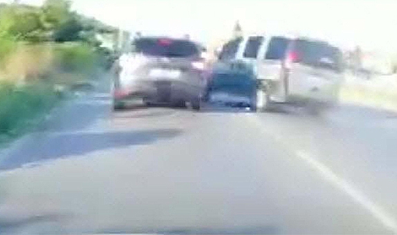 İzmir’de 5 kişinin öldüğü kazada tüm kusur, hafif ticari araç sürücüsünde!