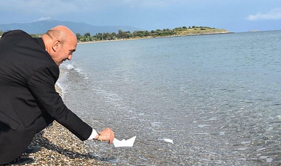 Körfez’deki iyileşme hızlandı… Soyer: Yüzülebilir hale getireceğiz