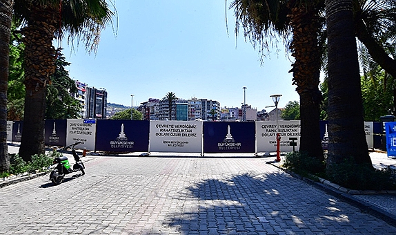 Kültürpark’ın tarihi kapıları restore ediliyor