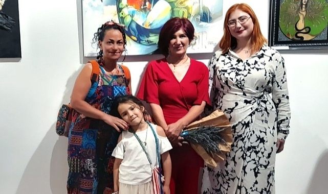 Şahmeran Projesi Gösterişli Sergisi İle Sanatseverleri Buluşturdu