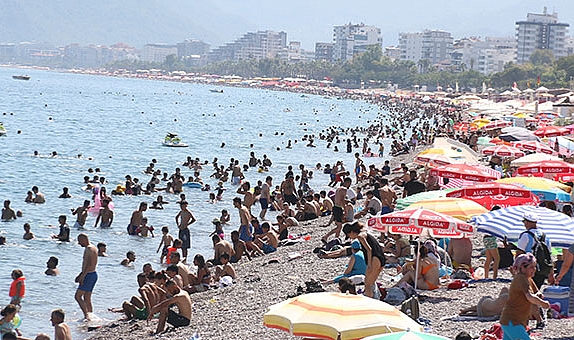 Termometreler 44 dereceyi gösterdi!
