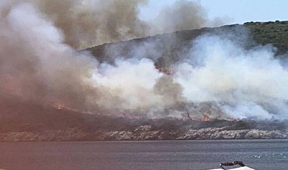 Urla alev alev yanıyor!