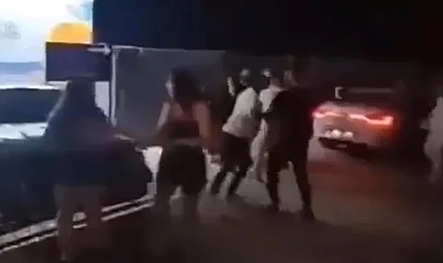 Çeşme’de eğlence mekanına silahlı saldırı!