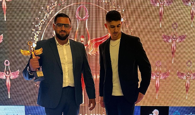 Hayallerinin Peşinden Giderken Bir Rol Model Haline Geldi