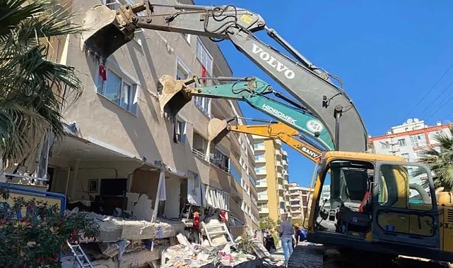 İzmir'deki binaların yapı ön incelemesine 5 ayda 5 bin 100 başvuru