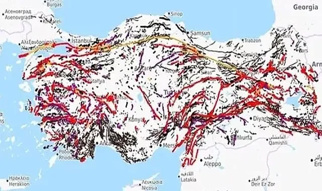 Prof. Dr. Naci Görür uyardı: O faya dikkat...