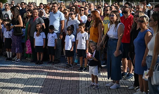 114 bin 303 öğrenci "uyum" için sınıfları doldurdu