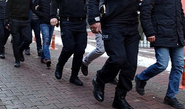 Balıkesir merkezli FETÖ operasyonu! 25 zanlı yakalandı