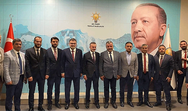 İşte AK Parti İzmir'de 12 ilçenin başkanı