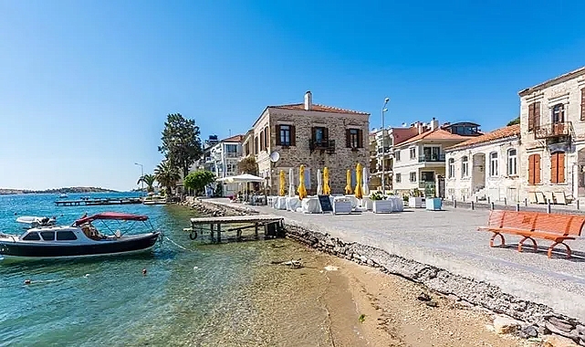İzmir’de turistik beldeler risk altında!