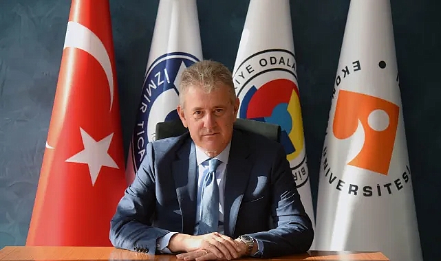 Özgener: Dün de bugün de ilklerin şehri İzmir