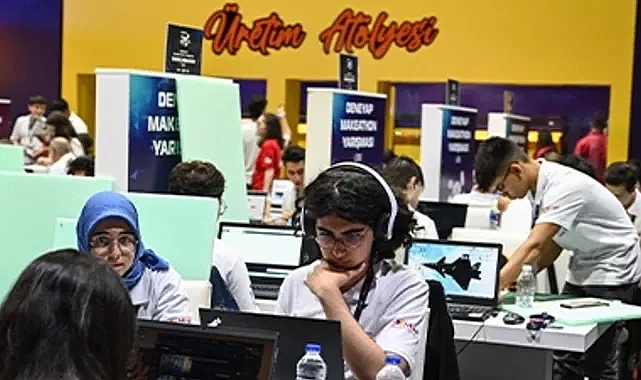 TEKNOFEST İzmir'deki "Deneyap Makeathon"da final heyecanı