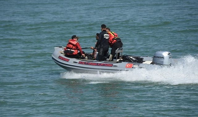 Valilik duyurdu: İzmir'deki helikopter kazasında Türk mürettebatın da cansız bedenine ulaşıldı