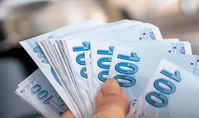 Emekliler ikramiye ayrımına tepkili: “Bu parayı alıp başlarına çalsınlar”