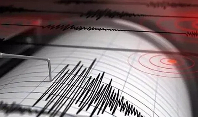 İzmir 'de 3.7 büyüklüğünde deprem! Sarsıntı neden fazla hissedildi? İşte sebebi...