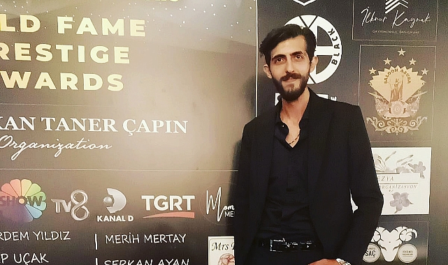Ödül Gecesinin Dikkat Çeken İsmi: Levent Yanık