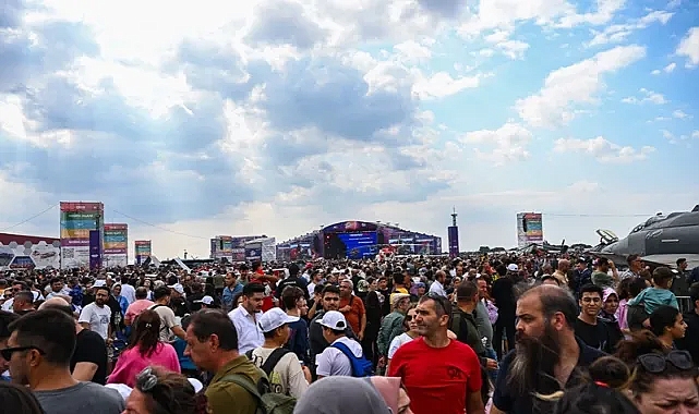 TEKNOFEST İzmir'e yoğun ilgi... 1 Milyon 100 bin ziyaretçi