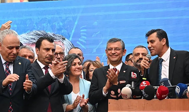 Özel’den Manisa’da İzmir vurgusu: Aslanoğlu benim kardeşim!