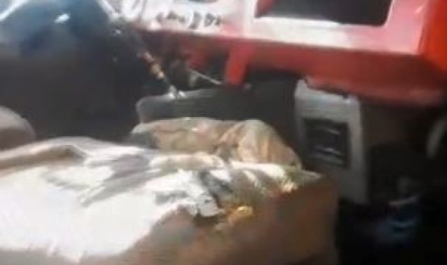 1 ay önce kamyonetine ayı saldırmıştı şimdi ise vincini parçaladı