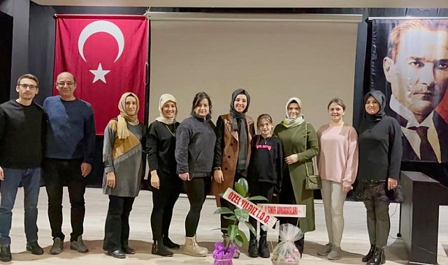 12 yaşına giren Meryem Çoban ilk piyano konserini verdi