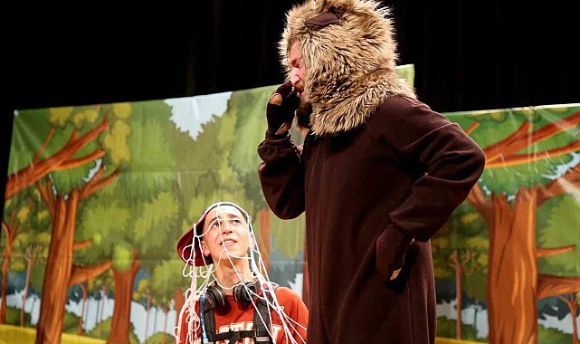 'Arkadaşım Dalmaçyalı' oyunu minik sanatseverler ile buluştu