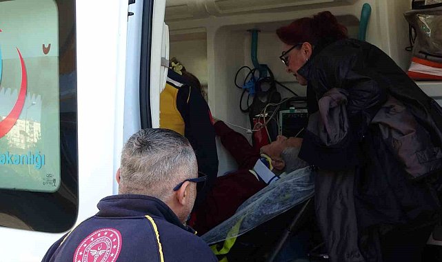 87 yaşındaki sürücü direksiyon başında kalp krizi geçirdi, facianın eşiğinden dönüldü