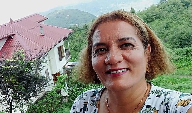 Ablasını öldürüp intihar etti