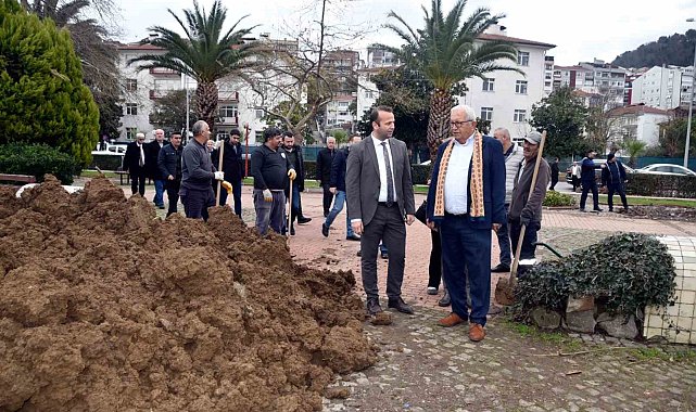 Afette zarar gören sahildeki çalışmalar sürüyor