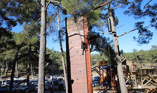 Alanya Belediyesi macera parkı vatandaşın uğrak yeri oldu