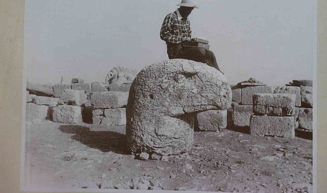 Alman Arkeolog Prof. Dr. Friedric Karl Dörner'in fotoğraf arşivi teslim edildi