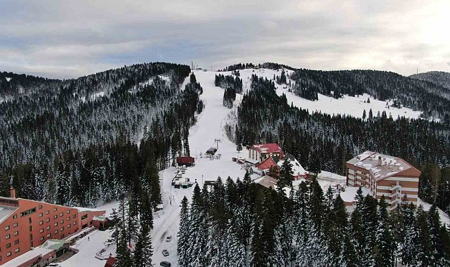 Anadolu'nun "yüce dağı" Ilgaz, kayak sezonu için hazırlıklarını tamamladı