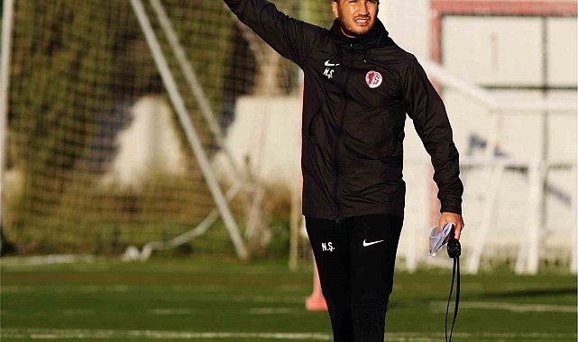 Antalyaspor'da Nuri Şahin, Borussia Dortmund ile anlaştı