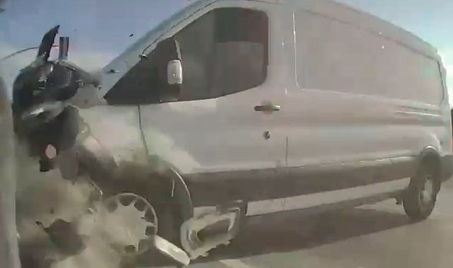 Arnavutköy'de Tesla'nın karıştığı kazanın görüntüleri ortaya çıktı