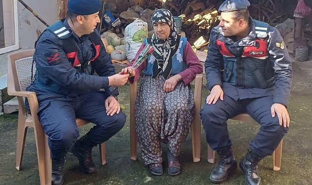 Aydın İl Jandarma Komutanlığı asırlık çınarları yalnız bırakılmıyor