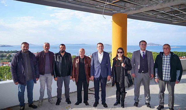 Ayvalık'ta yaşlılar için ikinci bahar