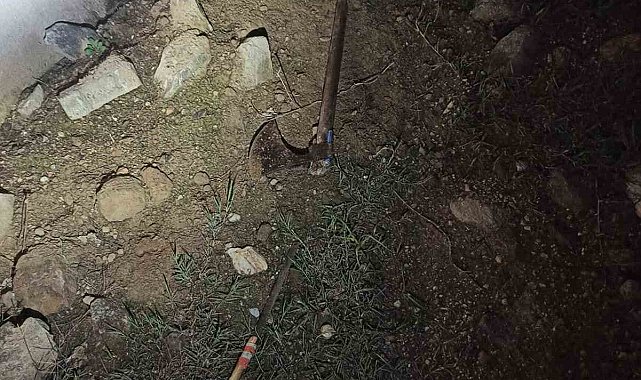 Baltalı hırsız suçüstü yakalandı