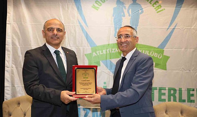 Başarılı atletizmciler yemekte bir araya geldi