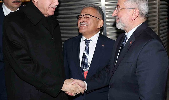Başkan Aşgın, Cumhurbaşkanı Erdoğan ile bir araya geldi