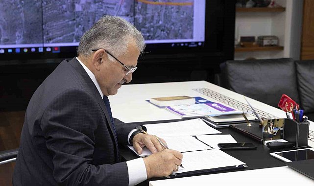 Başkan Büyükkılıç: "2024 yılının bütçesini 11 milyar 500 milyon olarak belirledik"