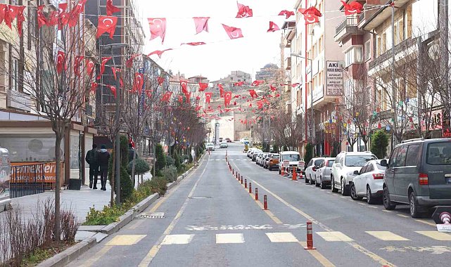 Başkan Savran'dan evlere ve iş yerlerine 'Türk Bayrağı' çağrısı