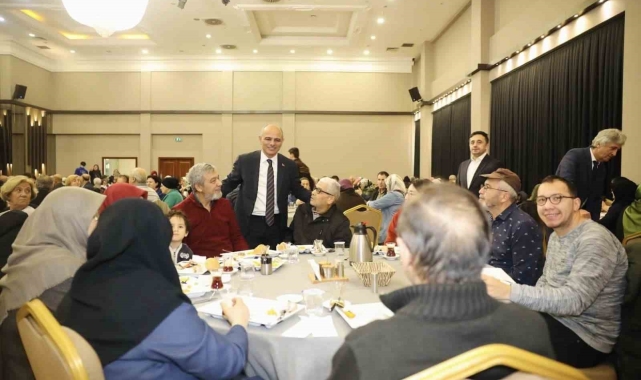Başkan Söğüt, Körfez'in çınarları ile buluştu