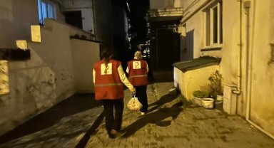 Bilecik'te Kızılay, ihtiyaç sahibi aileler ile bağışçılar arasında köprü olmaya devam ediyor