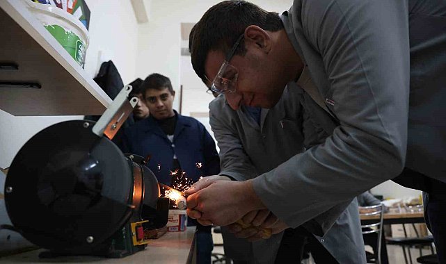 Bir okuldan daha fazlası: Özel öğrenciler burada hayata hazırlanıyor