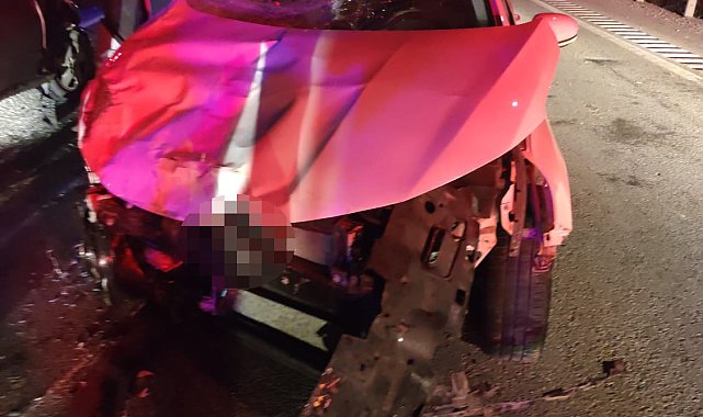 Burhaniye'de zincirleme kaza: 6 yaralı