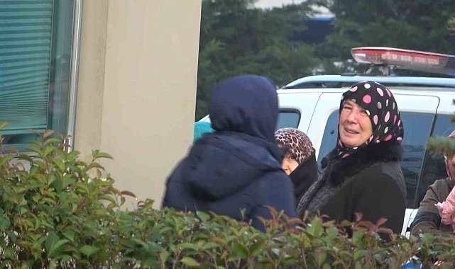 Bursa'da hava almak için çıktığı camdan düşen kadın hayatını kaybetti