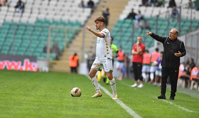 Bursaspor'da Bilal Güney ve Mustafa Genç de kadro dışı kaldı