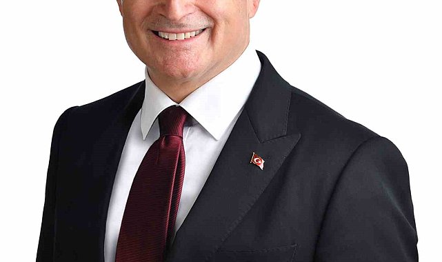 Büyükçekmece Belediye Başkanı Akgün'den yeni yıl mesajı "Sağlık, mutluluk ve barış getirsin"