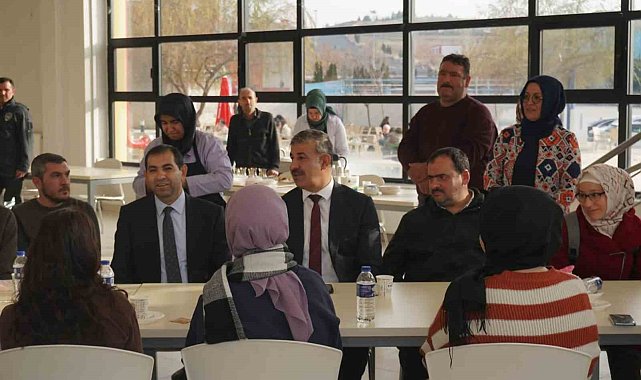 ÇAKÜ'de engelli bireylerin üniversite eğitiminde karşılaştığı zorluklar konuşuldu