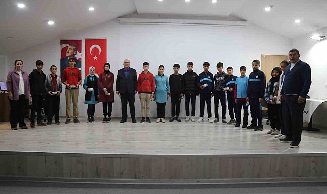 Çameli Belediyesinin 'Sınav-Kart' projesi gençlerin yüzü güldürdü