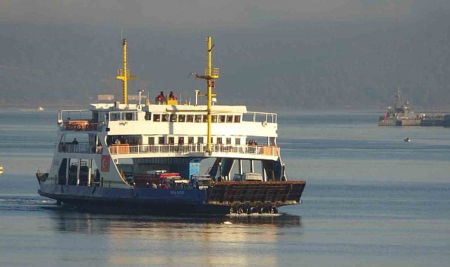 Çanakkale Boğazı sis nedeniyle transit gemi geçişlerine kapatıldı